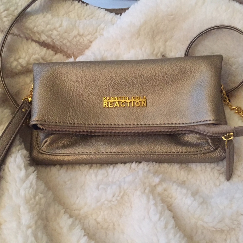 KENNETH COLE GOLD FOLD-OVER CROSS BODY BAG